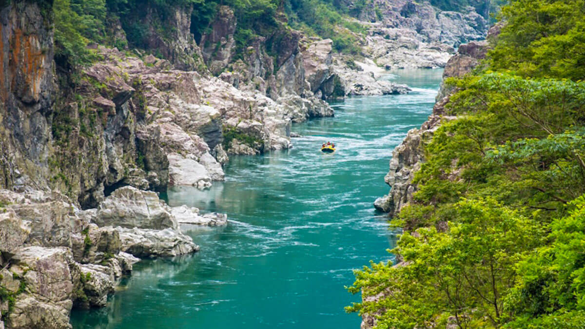 沖縄・北谷アラハビーチでマリンアクティビティ！