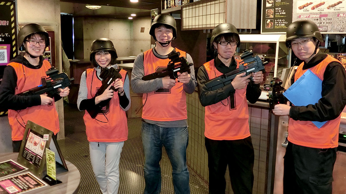 赤外線銃サバイバルゲームでチームビルディング